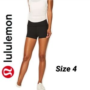 Lululemon In Movement Short 2.5" / Size 4/ Black Everlux High Rise
